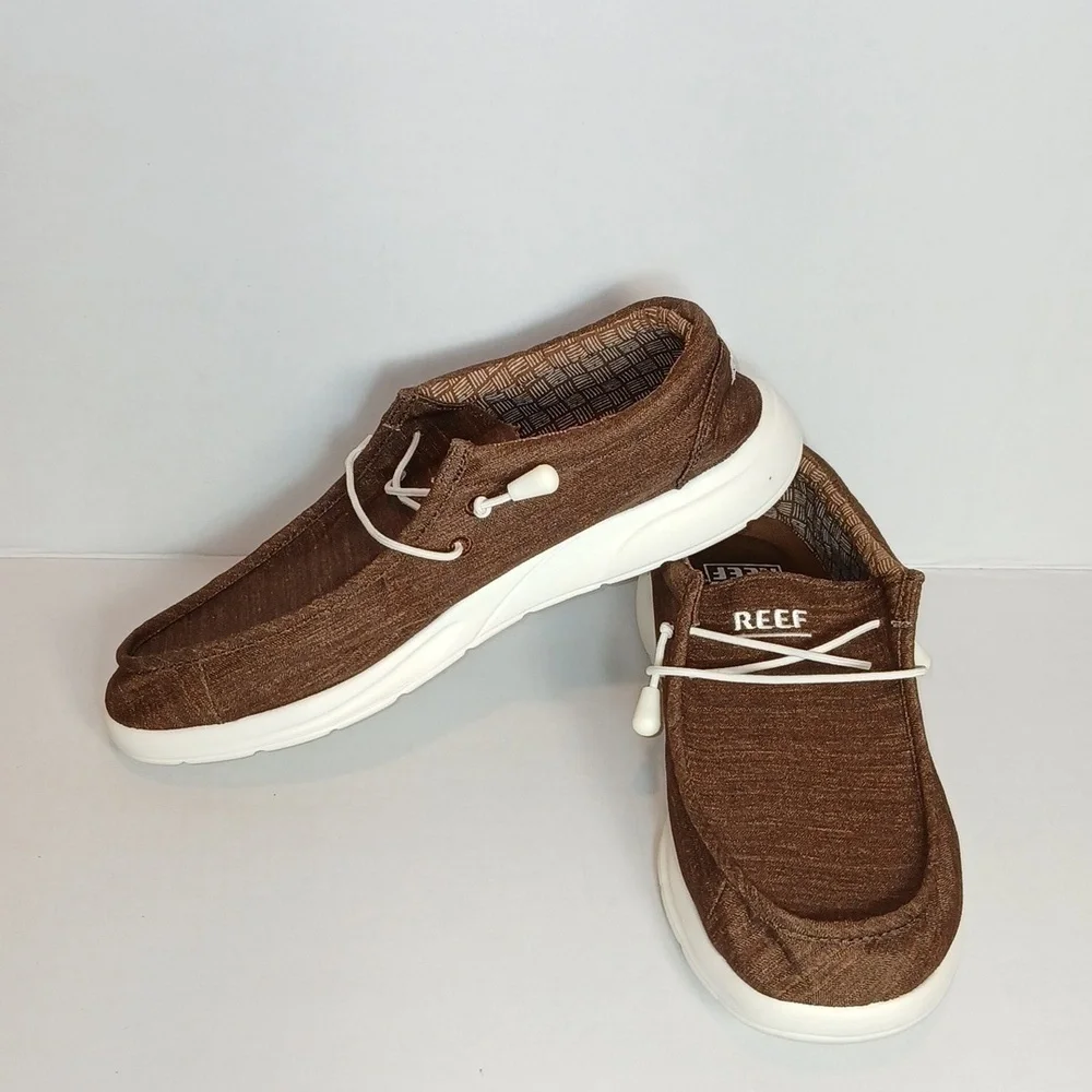 Reef Men's Cushion Coast Lightweight brown Loafer Men's Shoes size 9